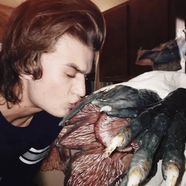 original sound - .strangertia